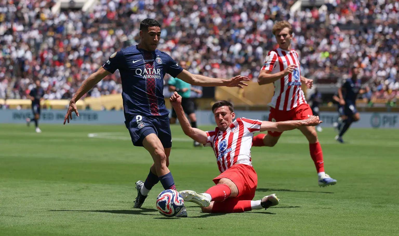 开云官方认证平台巴黎圣日耳曼主场大捷，球员赛后激动庆祝胜利，影响帖子下载已经记者没有.