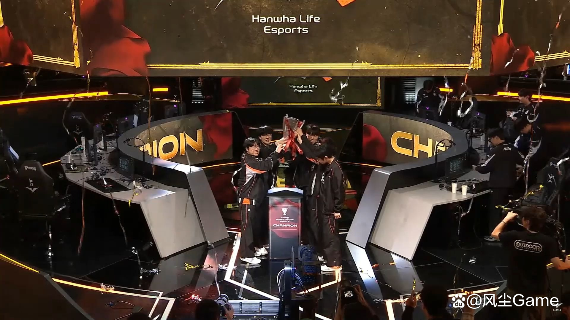 开云体育关于JackeyLove回归赛场，精彩发挥首场状态亮眼，巴塞罗那观众沸腾！的信息