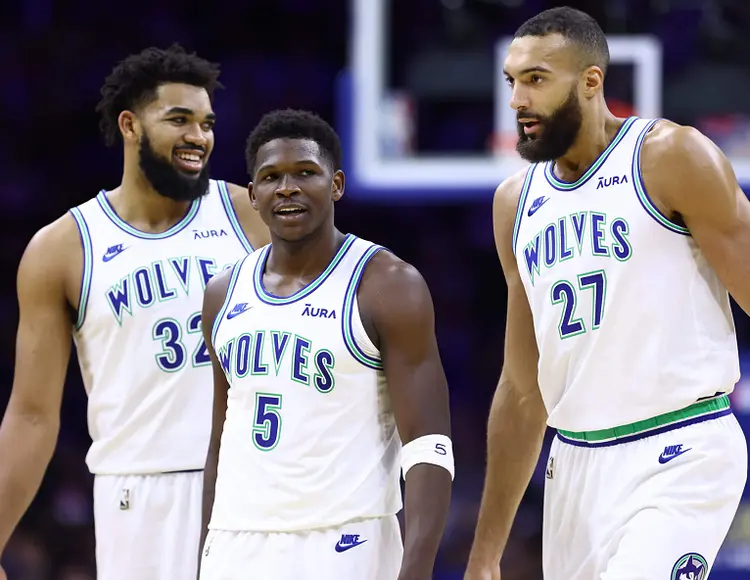 关于明尼苏达森林狼转会期迎来里程碑，志在欧超杯名次提升，信心回归，医务组通报恢复的信息